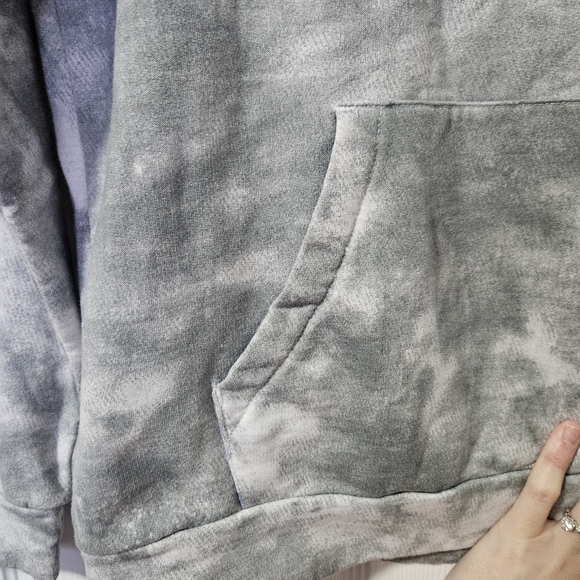 Smiley world hoodie - Picture 3 of 6